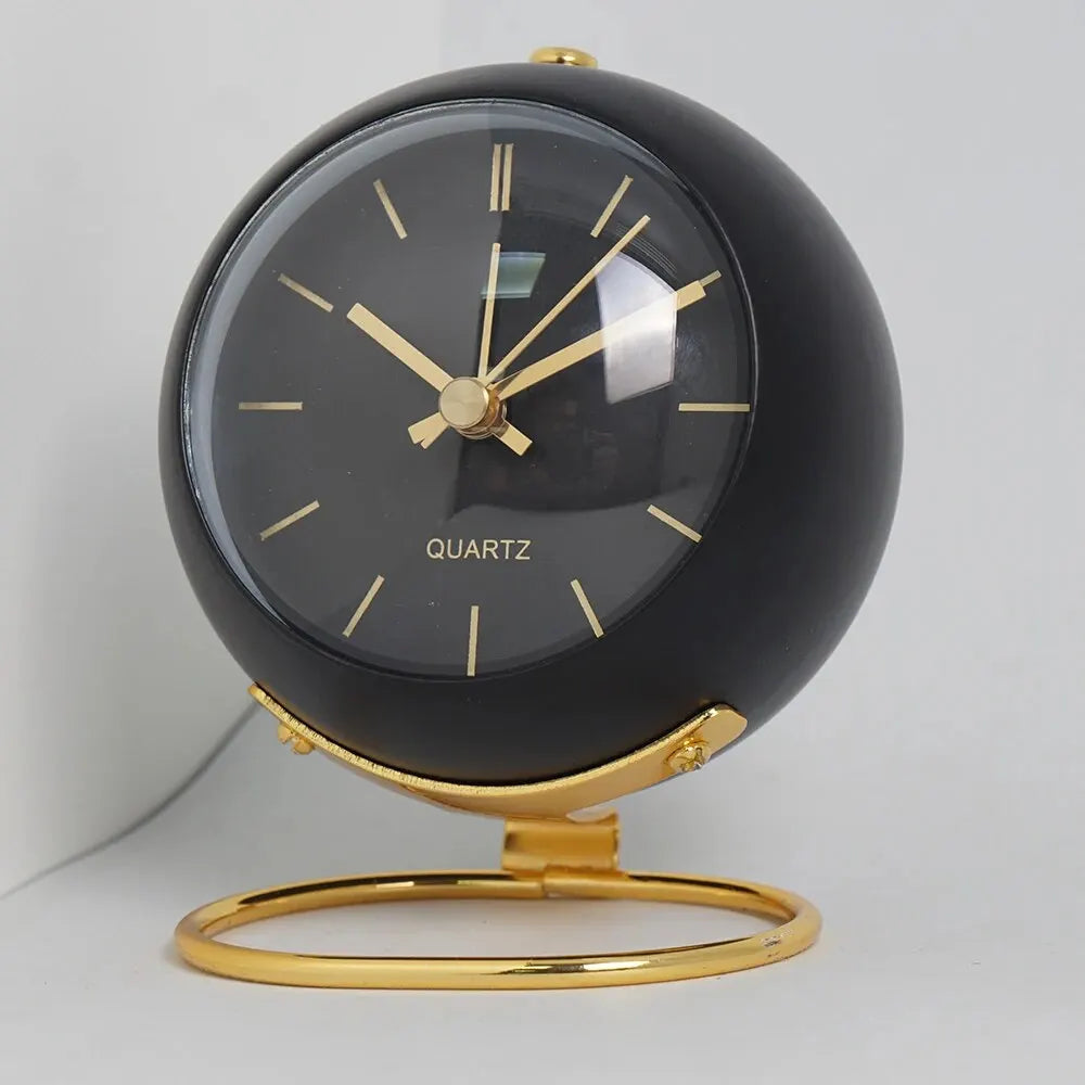 Small metal desk alarm clock with luminous hands, view 5