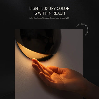 Three finish options for the IP67 wall light