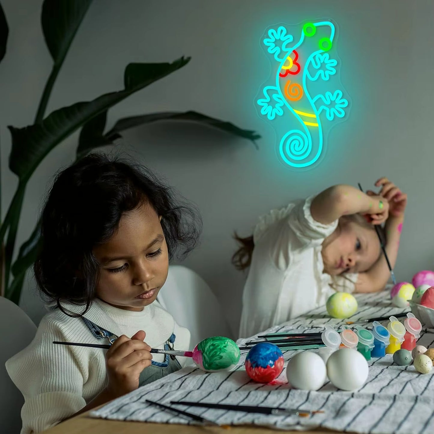 Dimmable gecko LED neon light bedroom art