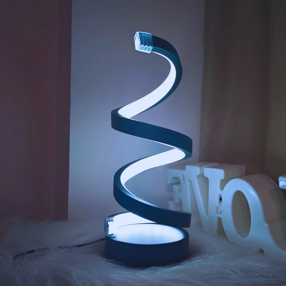 USB powered spiral light living room decor